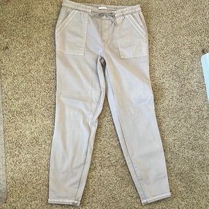 Maurice’s drawstring high-waisted twill pants
